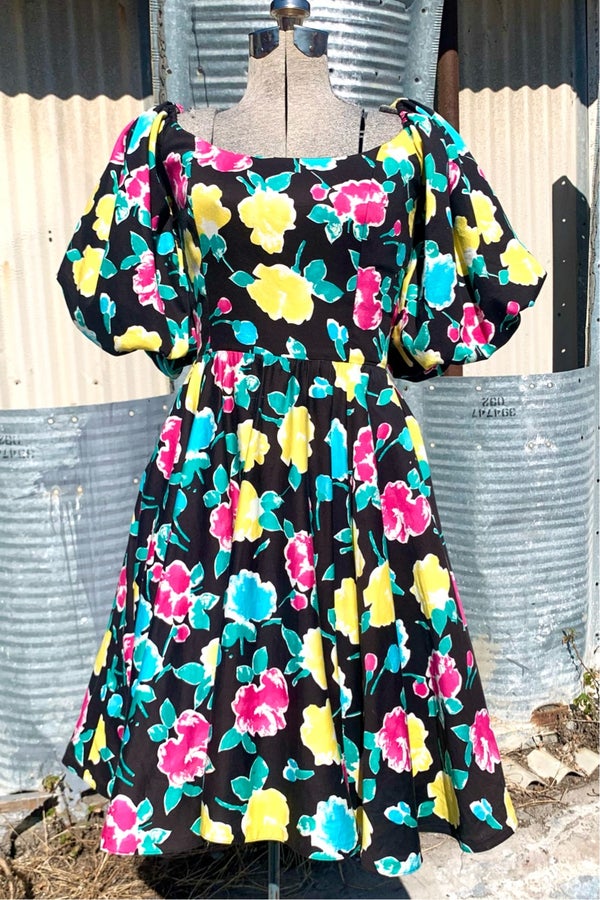 1980s Floral Victor Costa Dress with Puff Sleeves | Nuuly Thrift