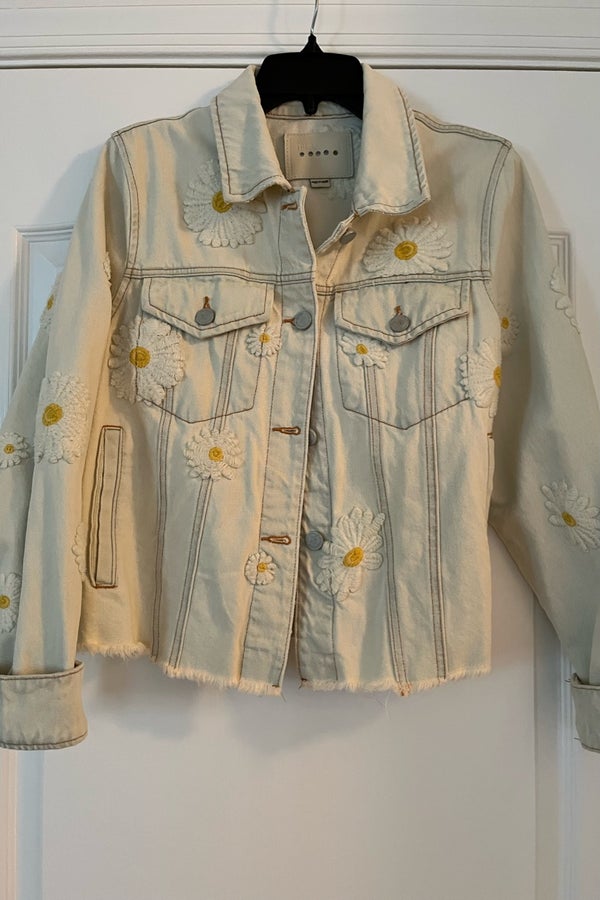 Daisy embroidered denim jacket Nuuly Thrift