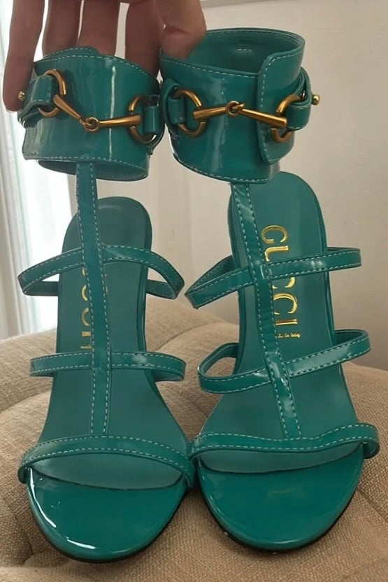 Gucci ursula sandal discount heels