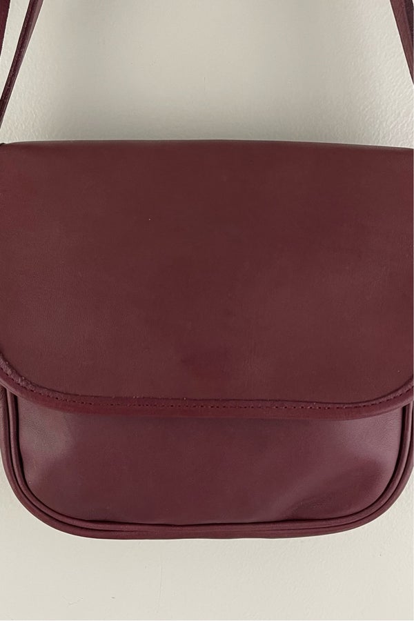 Pre-owned Fauré Le Page Calibre Leather Crossbody Bag In Burgundy