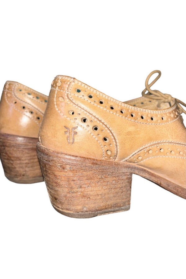 Frye best sale maggie oxford