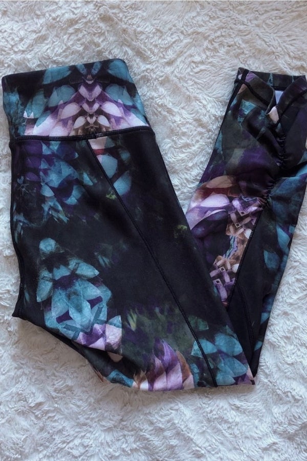 Calia By Carrie Underwood Purple Marbled Essential Leggings Ruched Size  Medium