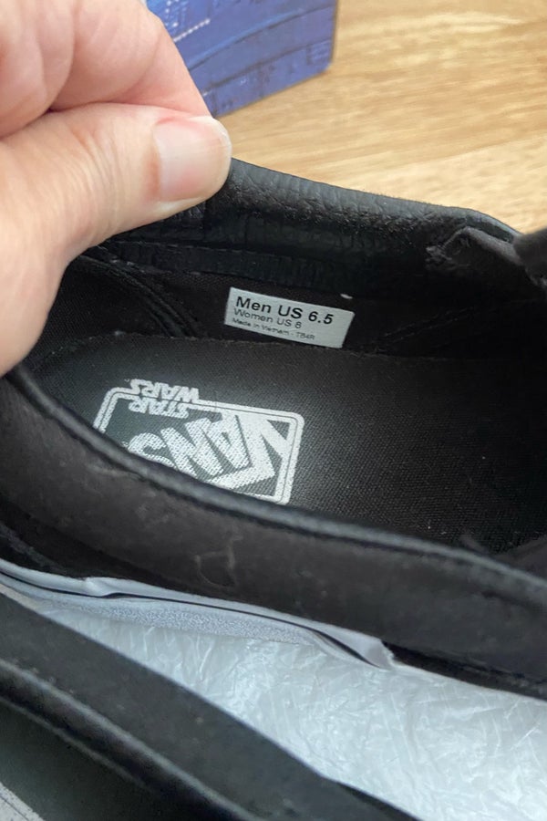 Tag size vans sales slip on original