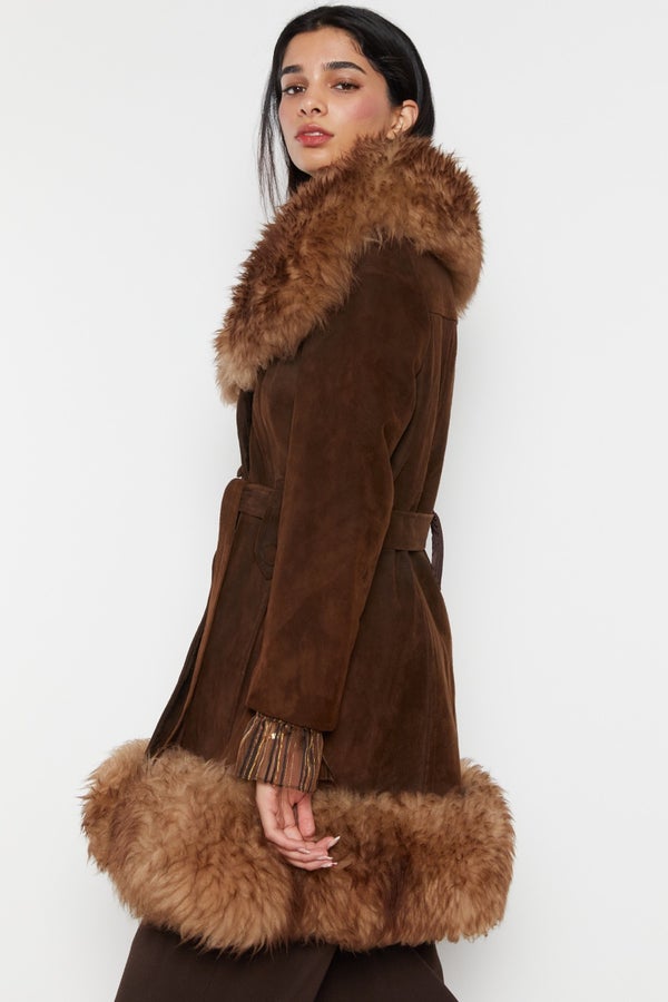 70's fur 2024 trimmed coat