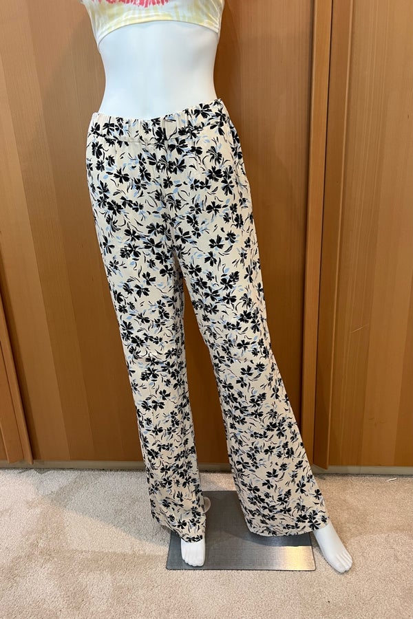  Women's Floral Pants