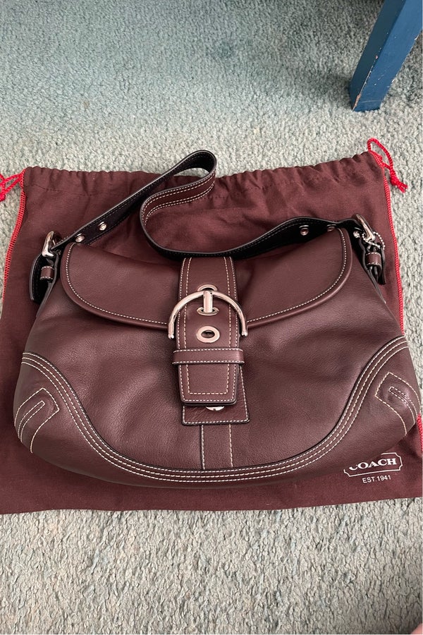 COACH BERRY VINTAGE HOBO BAG– WEARHOUSE CONSIGNMENT