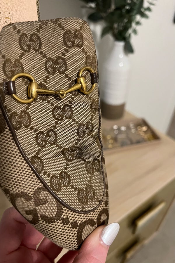Gucci GG Supreme Horsebit Slipper in Brown