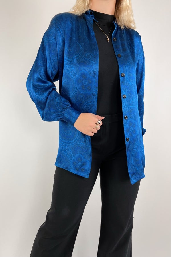 90's Blue Paisley Silk Shirt | Nuuly Thrift