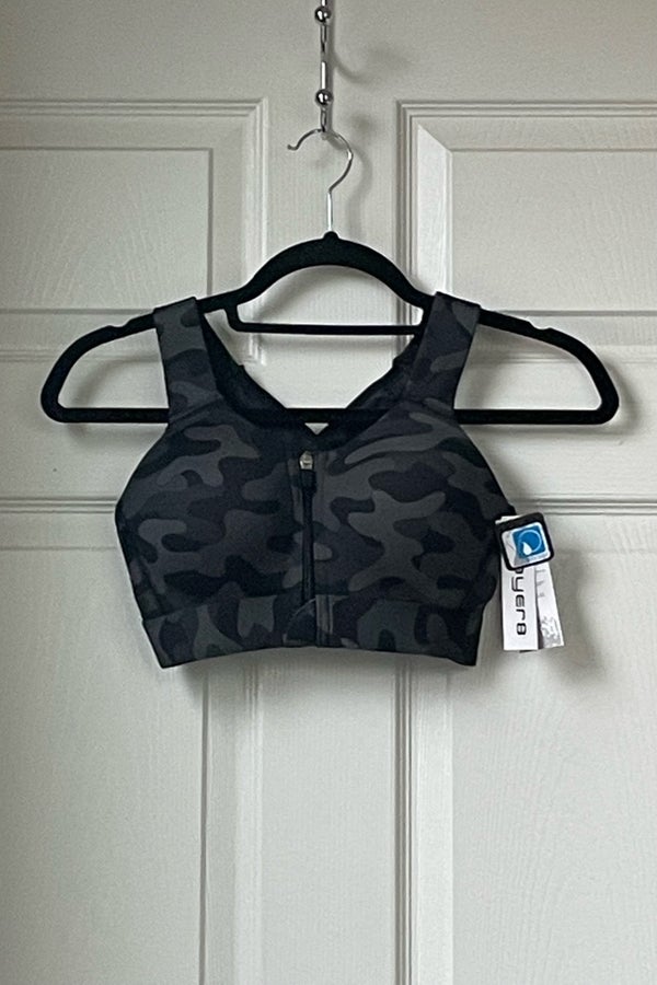 LAYER 8 MAXIMUM SUPPORT-CROSSBACK~Sz. M~ Sports Bra CAMO Fitted Front  Zipper-NEW