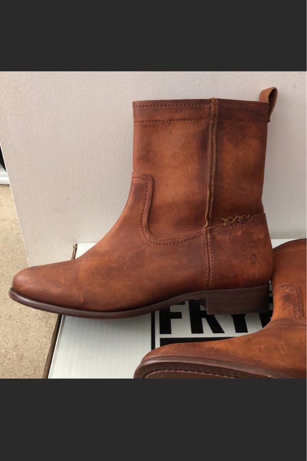 Frye cara hot sale short boot