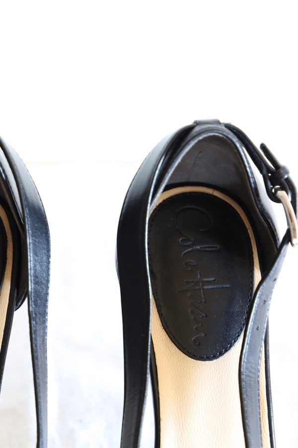 Cole Haan Solid Black Sandals Size 6 1/2 - 72% off | ThredUp