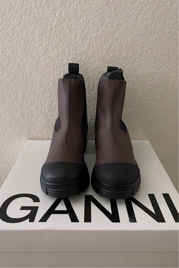 Ganni NWT Recycled Rubber City Boot Ankle Chelsea | Nuuly Thrift