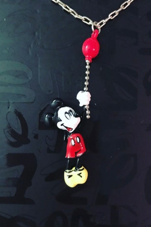 Mickey mouse 2024 balloon necklace