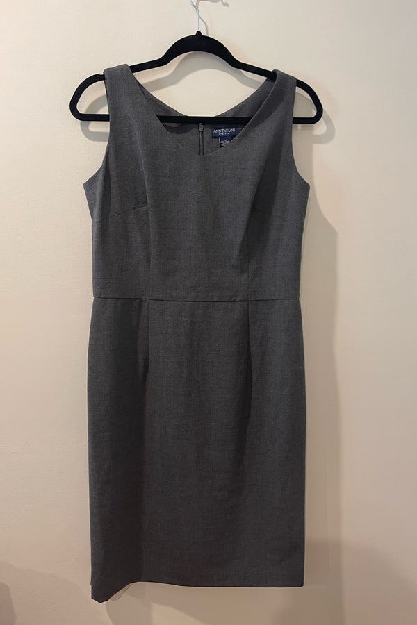 Ann Taylor Gray Sheath Dress | Nuuly Thrift