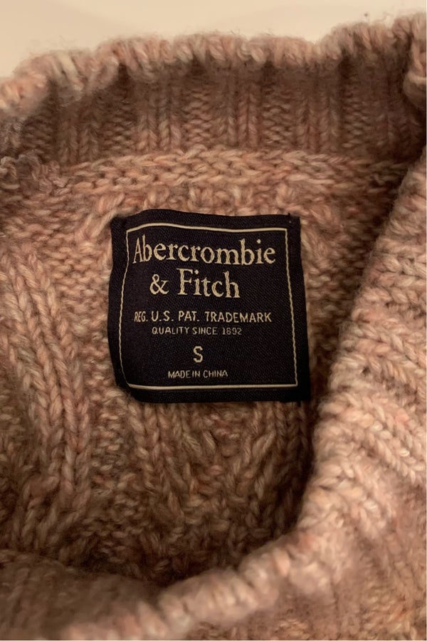 Woman's Abercrombie & Fitch Beige Sweater Size Sma | Nuuly Thrift
