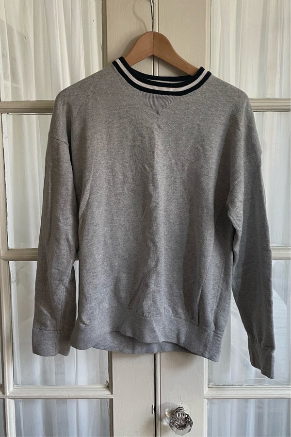 PREPPY CREWNECK SWEATER | Nuuly Thrift