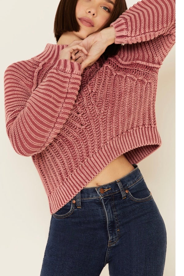Free People rose colored Sweetheart sweater | Nuuly Thrift