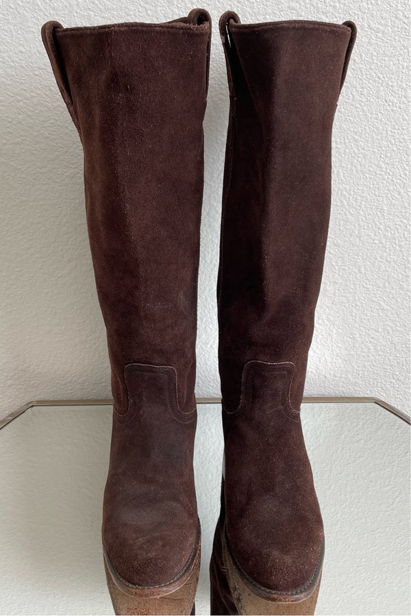 Frye brown cheap suede boots