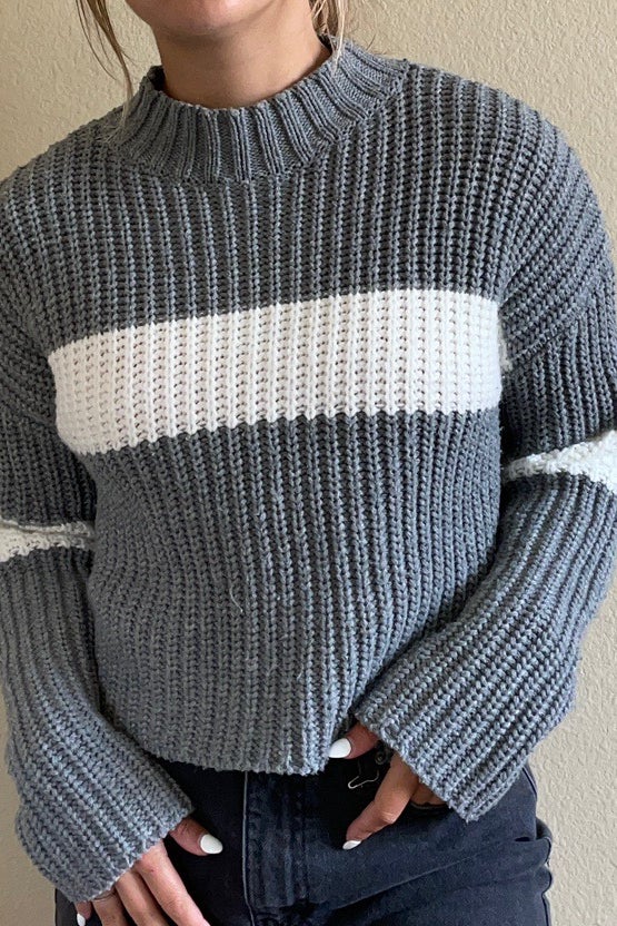 Slightly Cropped Striped Sweater | Nuuly Thrift