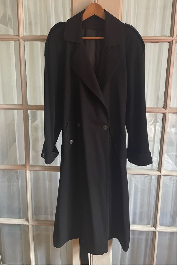 LONG BLACK TRENCH COAT | Nuuly Thrift