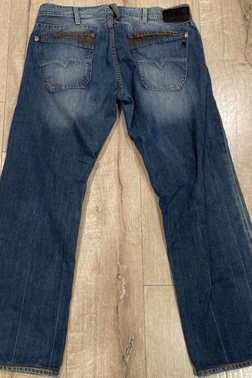 GUESS Jeans Men's 38 Rebel Straight Leg 100% | Nuuly Thrift