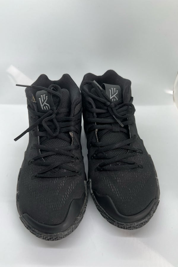 Kyrie blackout on sale