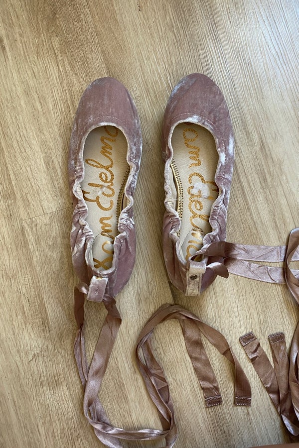 Blush sales lace flats