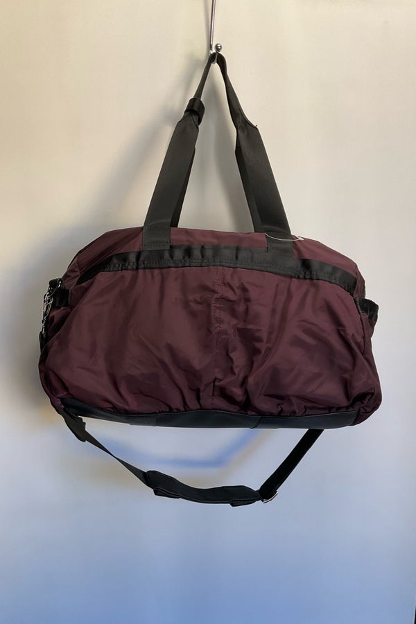 Fabletics gym outlet bag