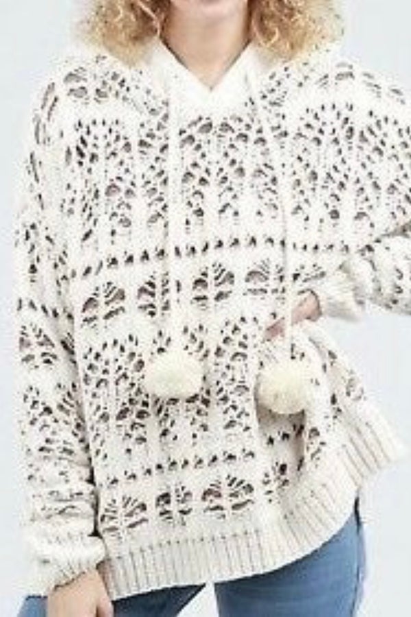 POL Almond White Soft Knit Pom Pom 