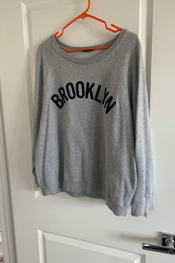 J crew brooklyn top sweatshirt