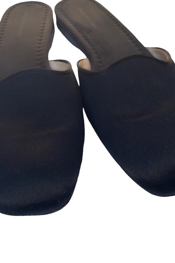 V-Shaped Black Brand Lining Velvet Quilted Slippers 41/7