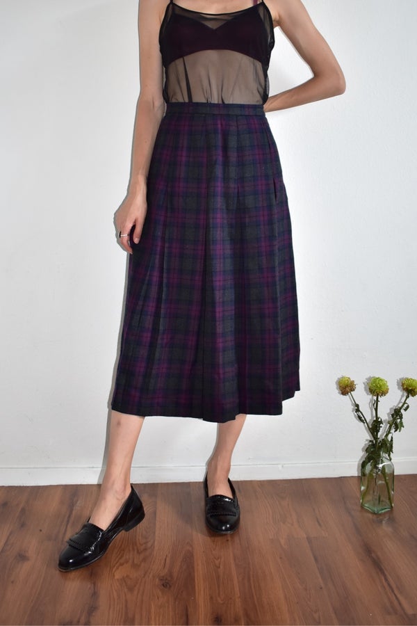 Pleated dot hotsell maxi skirt talbots