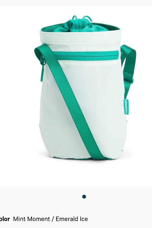 NEW lululemon Water Bottle Crossbody Bag Available in 5 Colors - Great for  Walking, Hiking & Travel