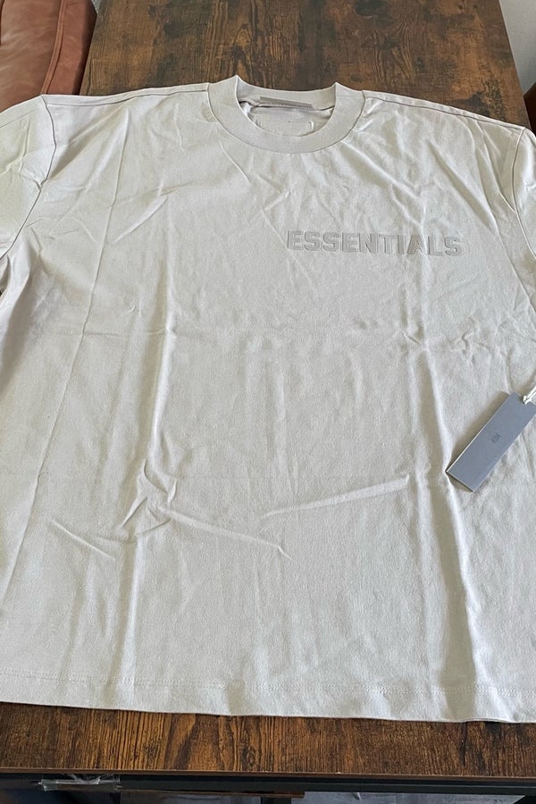 ESSENTIALS FEAR OF GOD Mens T-Shirt Egg Shell Size M - munimoro.gob.pe