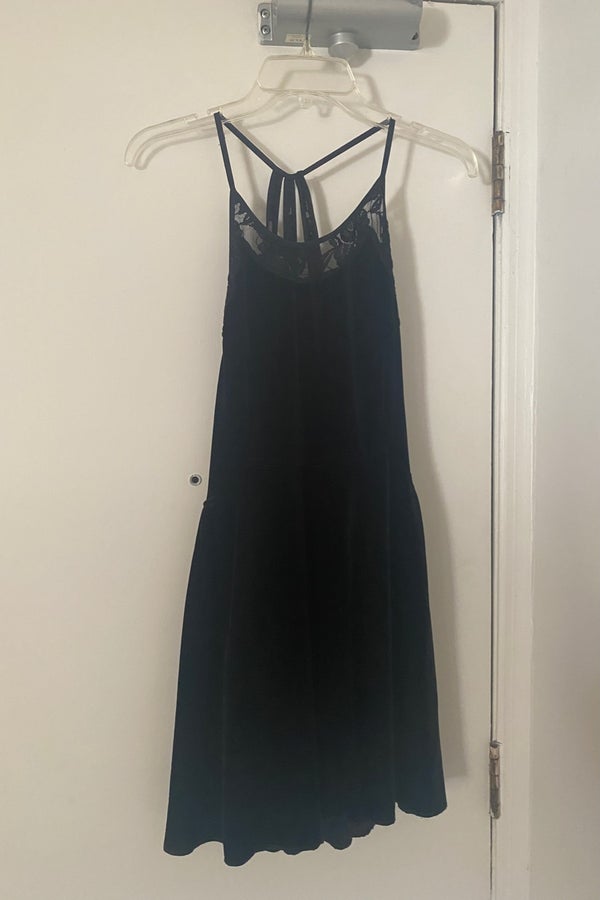 Free people outlet black velvet dress