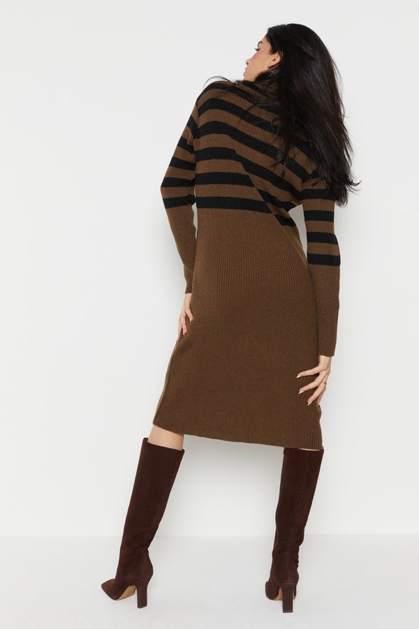 70s Turtleneck Dress