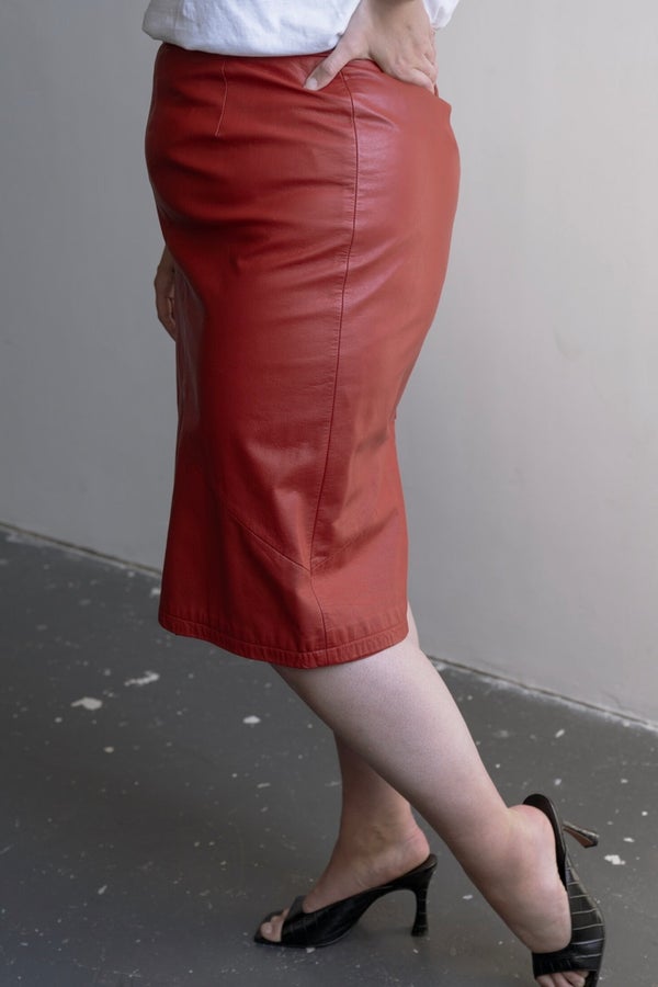 Vintage leather hotsell pencil skirt