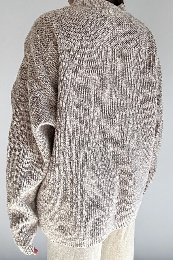 90s Oversized Eddie Bauer Henley Sweater in Oatmea | Nuuly Thrift