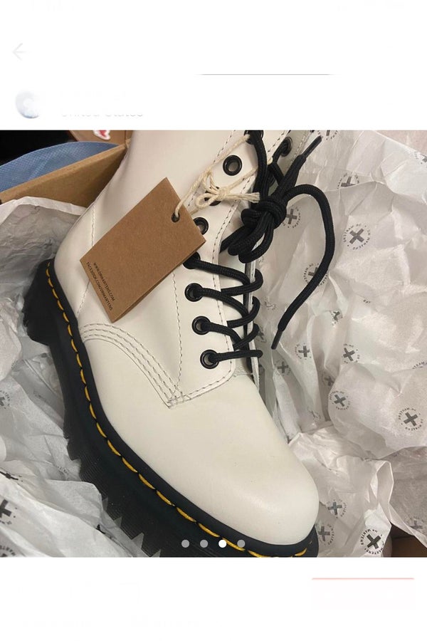 DR MARTENS 1460 BEX IN WHITE | Nuuly Thrift