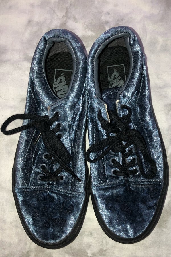 Grey velvet outlet vans