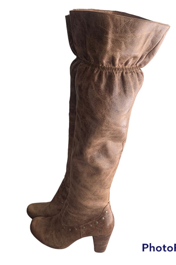 born slouch boots