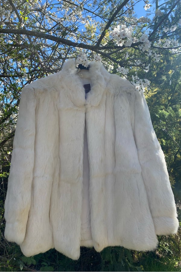 Theory - White Rabbit Fur Clasped Coat Sz S – Current Boutique