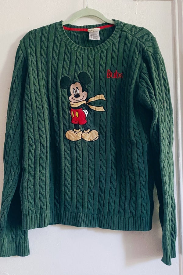 Vintage green cable knit Disney store Mickey sweat | Nuuly Thrift