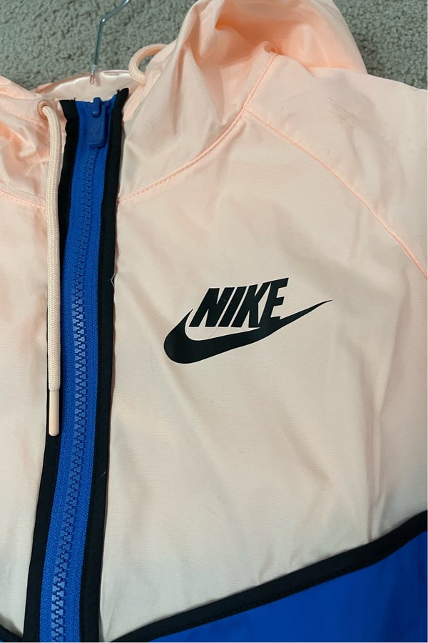 Nike Windrunner track jacket small | Nuuly Thrift