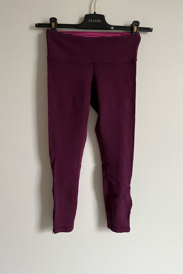 Lululemon Women's Wunder Under Leggings Ruffled Up Side Zipper Ruffles Plum  6