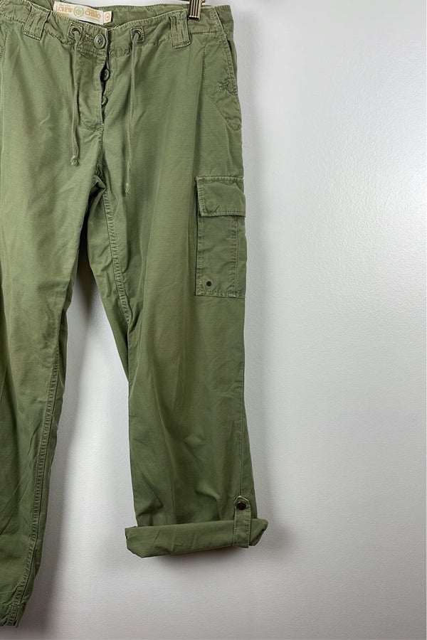 J.Crew Solid Green Cargo Pants Size 4 - 76% off