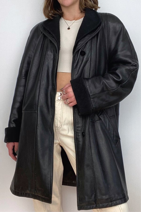 90s Vintage Oversized Leather Coat Black | Nuuly Thrift