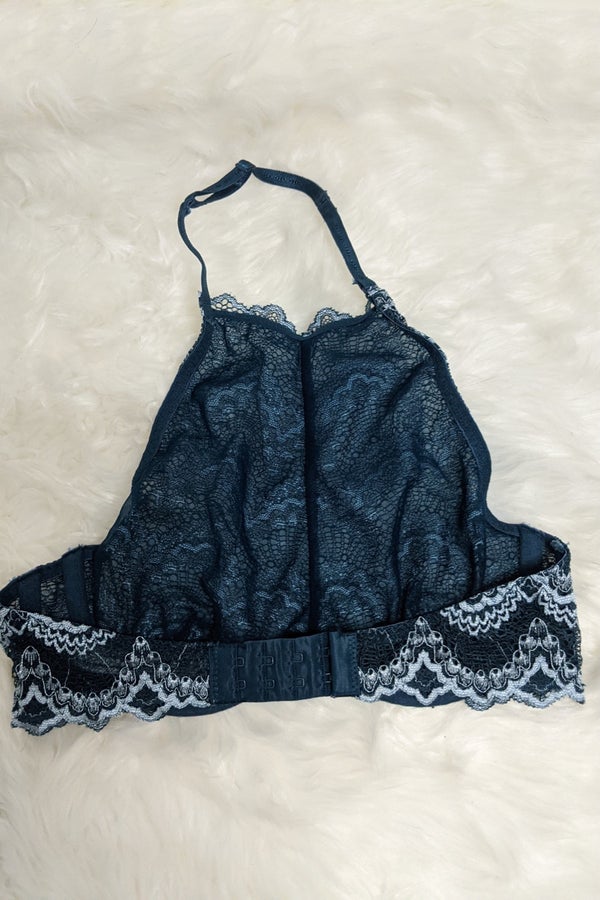 Halter Lace Bralette in Black (S-XL) – The Purple Lily