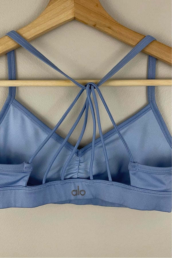 ALO Yoga Sunny Strappy Bra in Rosewood Glossy, Size S, Women's Fashion,  Activewear on Carousell